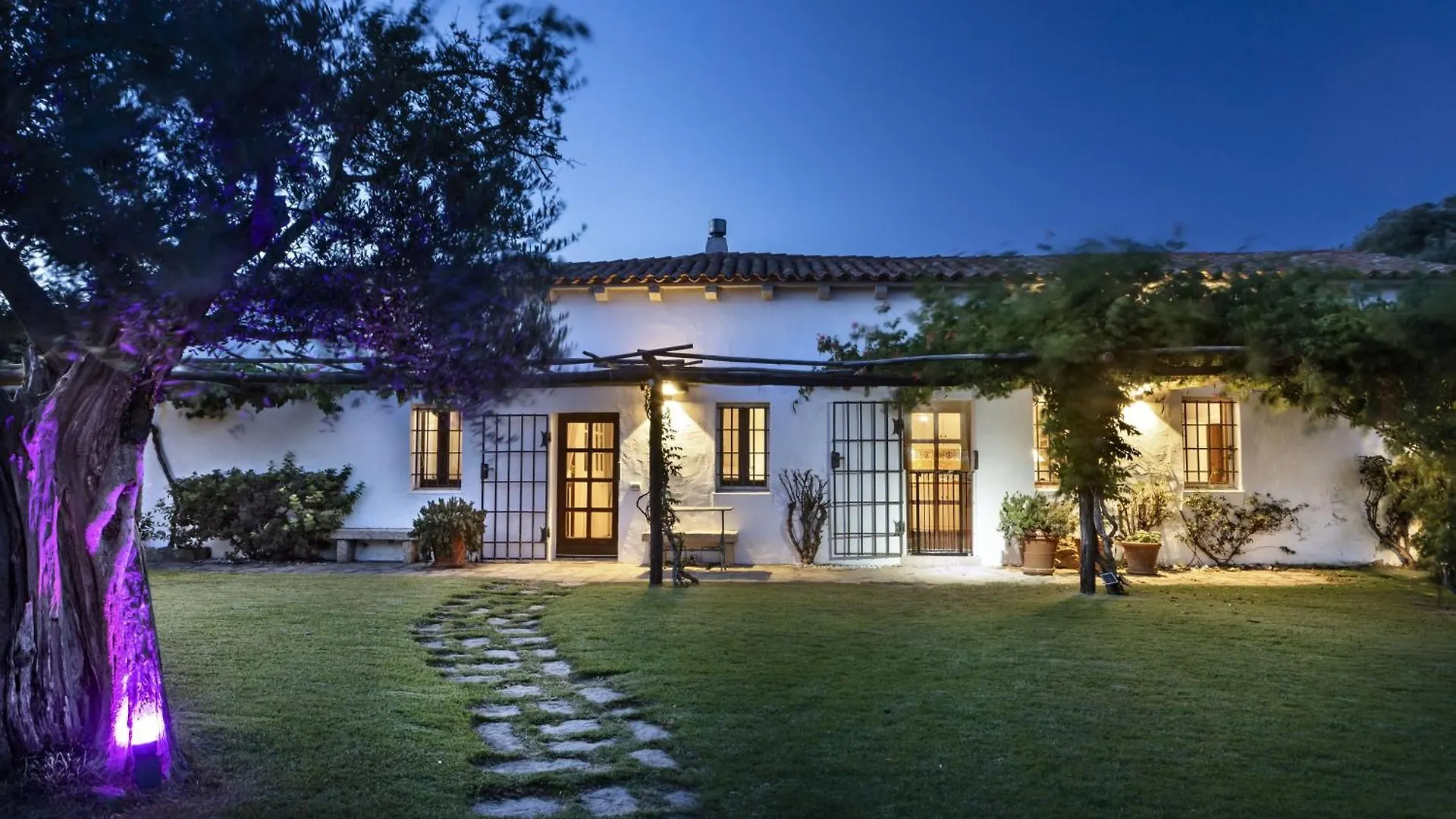 Porto Cervo Sea And Nature Villa Порто-Черво